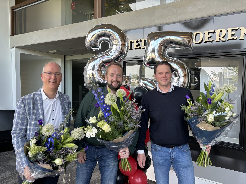 Nico Kluin, Frank Hoving, Niels van Bostelen Get There